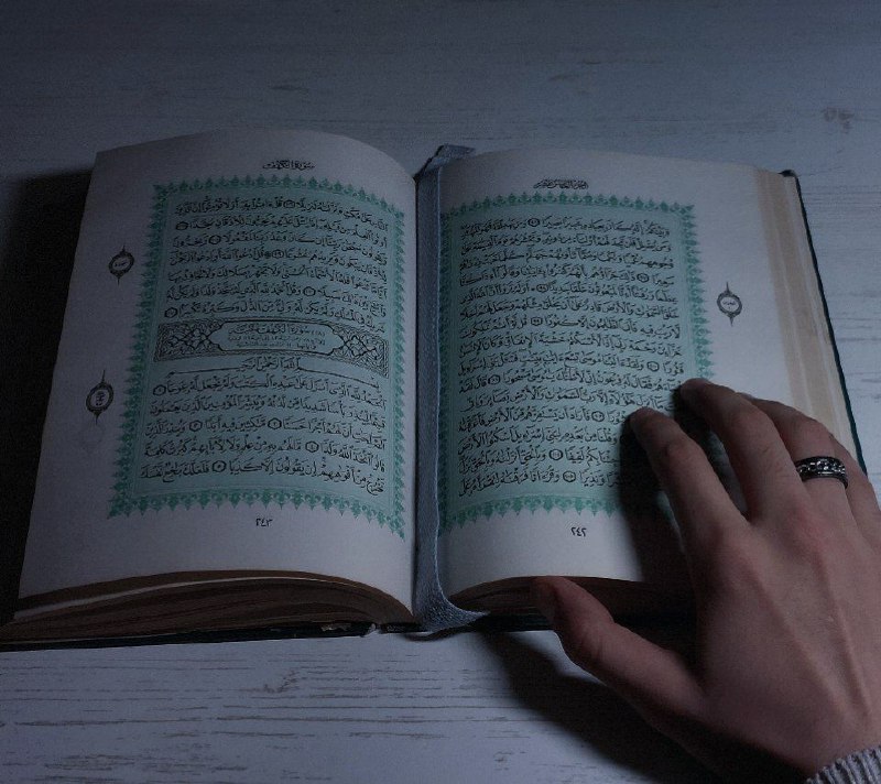 كُل الكُهوفِ مُظلمة ، إلا الكهف …