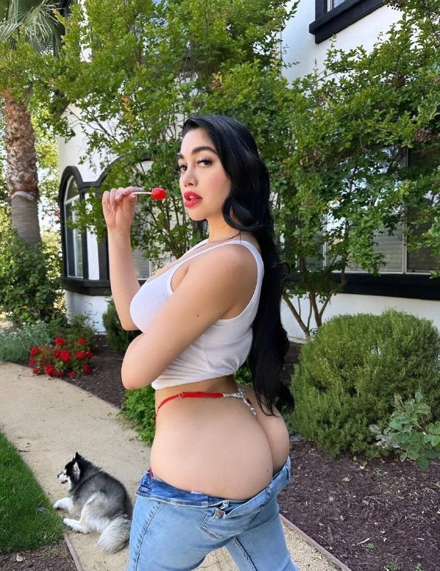 Jailyne Ojeda JailyneOjeda