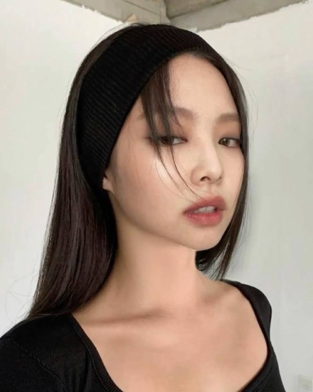 @Jennie