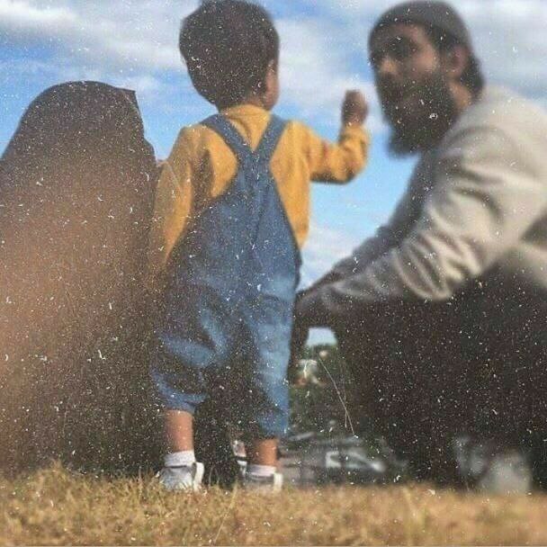 **قيل لأعرابي: أتحب أبناءك الذكور أكثر …