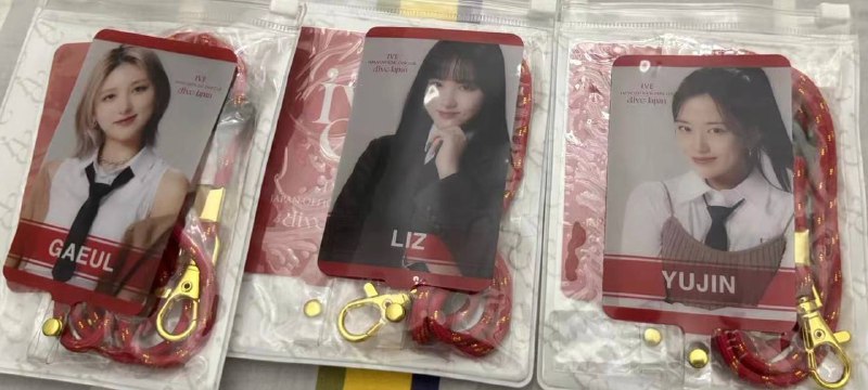 [#wts](?q=%23wts) ive phone tab + strap