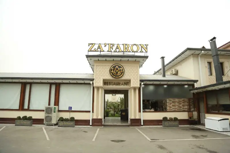 “BMB Zaʼfaron Hotel” ishga taklif qiladi