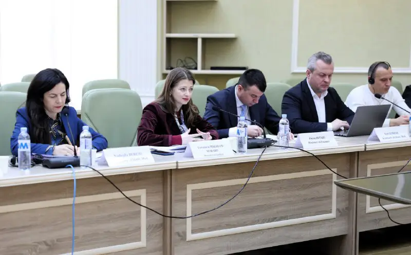 Ministra Justiției, Veronica Mihailov-Moraru, împreună cu …