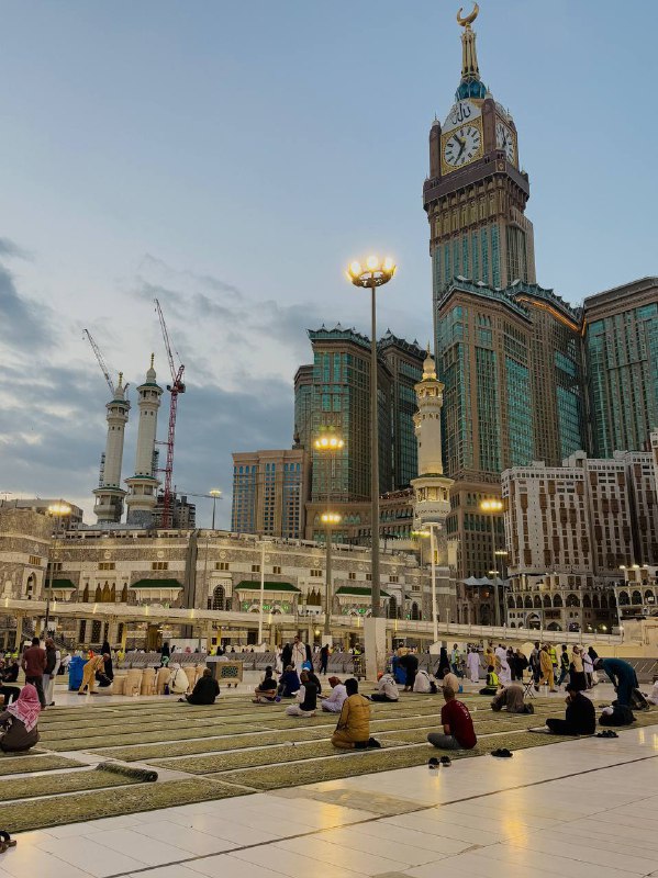 سَــمّــاويِ 🌙 .