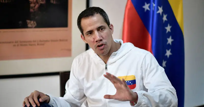 A farsa termina: a imaginária "assembléia nacional" paralela criada pela oposição de direita da Venezuela votou para dissolver oficialmente o …