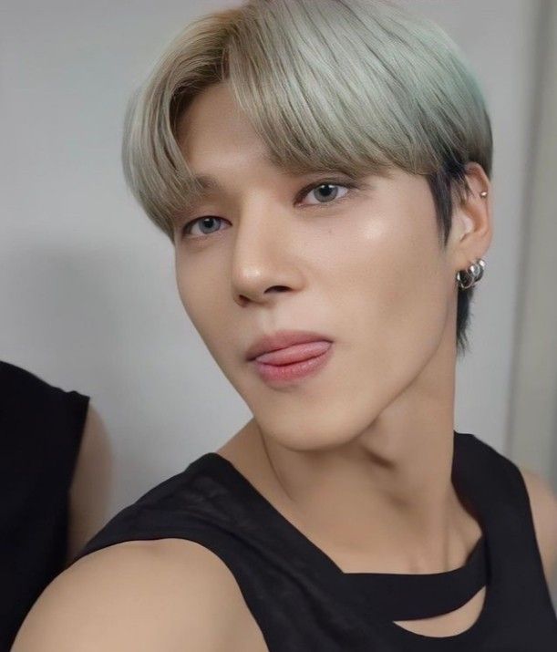 JUNG WOOYOUNG ║정우영║ATEEZ