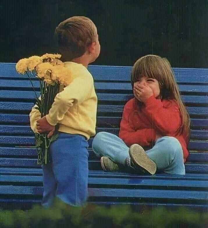 ‏أحياناً نمنح الآخرين ما ينقصنا ... …