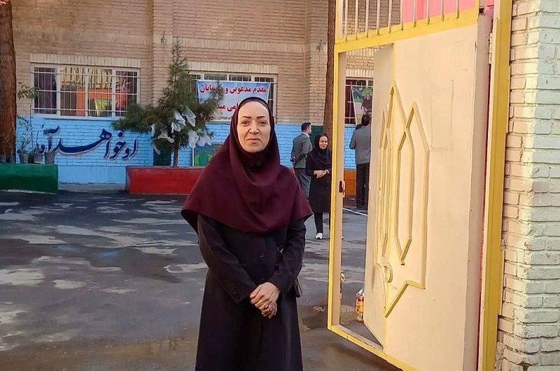 ***?*** **برای نخستین بار؛ بانوی برگزیده …