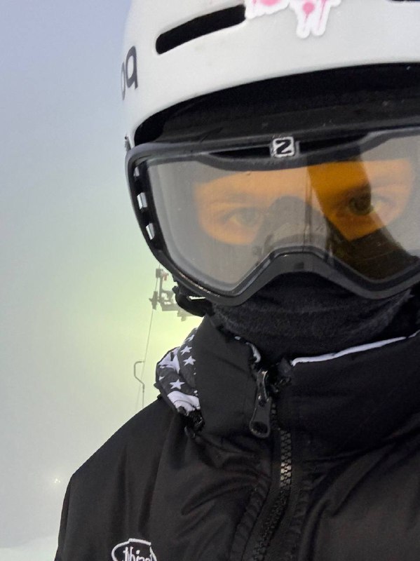 ***🌨️******🎿***