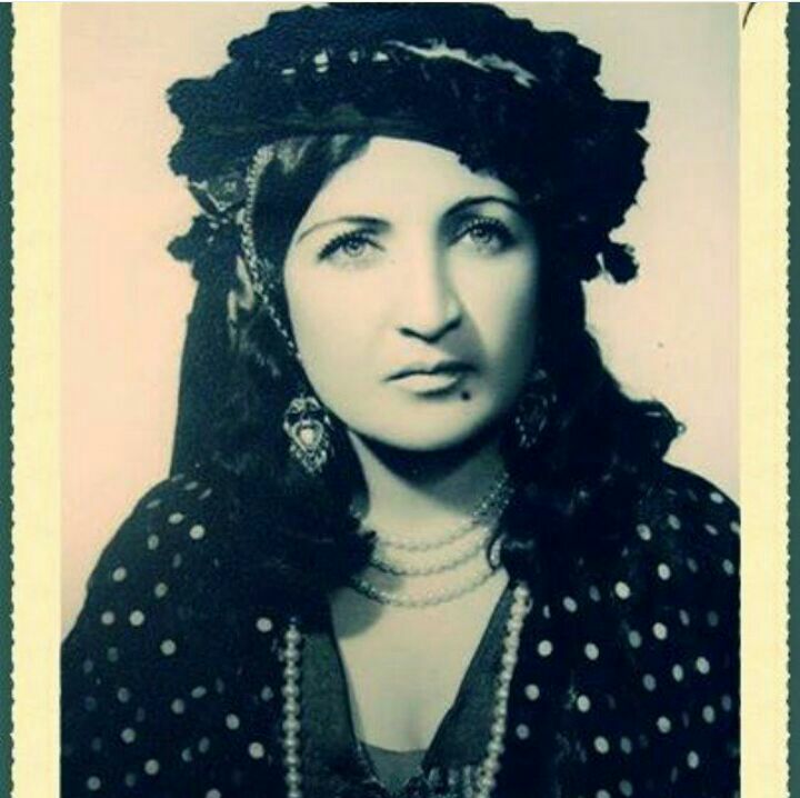 مرحوم شمسی خانم رشیدی کلهر همسر …