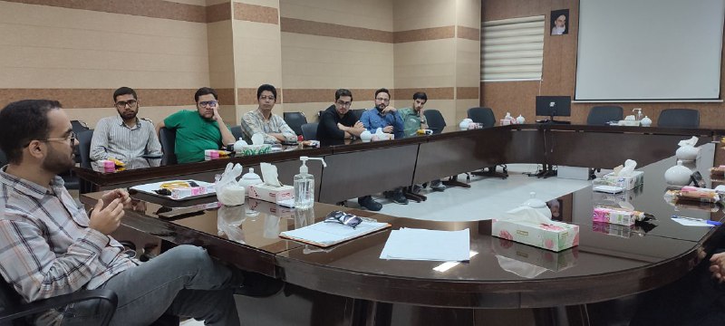 کتابخوانی همتایاران