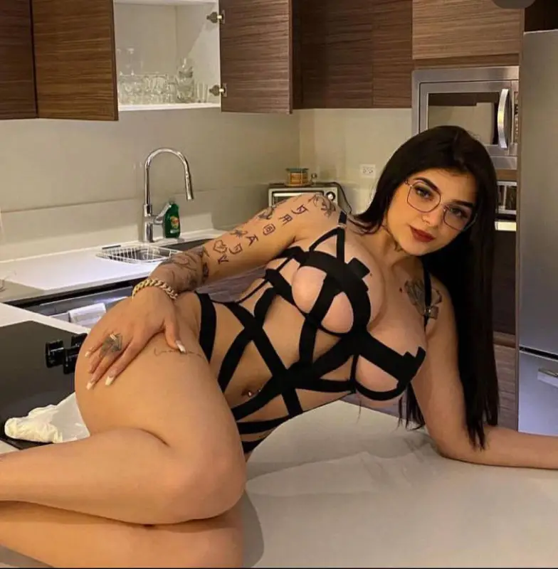 **El onlyfans de karely está disponible …