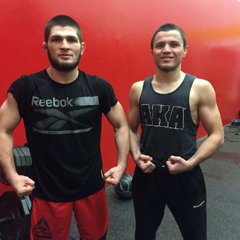 Хабиб и Умар Нурмагомедовы***👊***