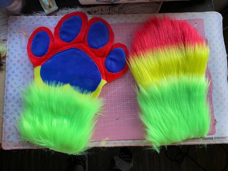 WIP PAWS ***✨***