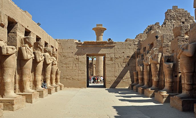 [​​](https://telegra.ph/file/b42eb3545cd78e03f7a12.jpg)**Karnak majmuasi**