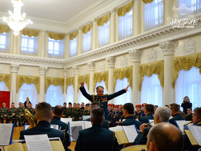 **В Костромском музее-заповеднике выступит военный оркестр …