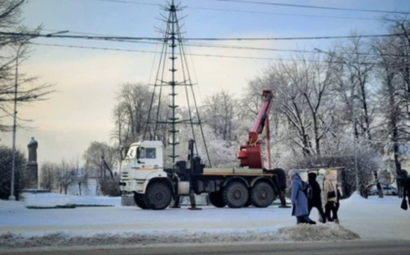 Главная новогодняя ель Костромы вновь будет …