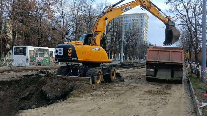 «Краснодар Водоканал» отремонтирует ещё восемь метров …