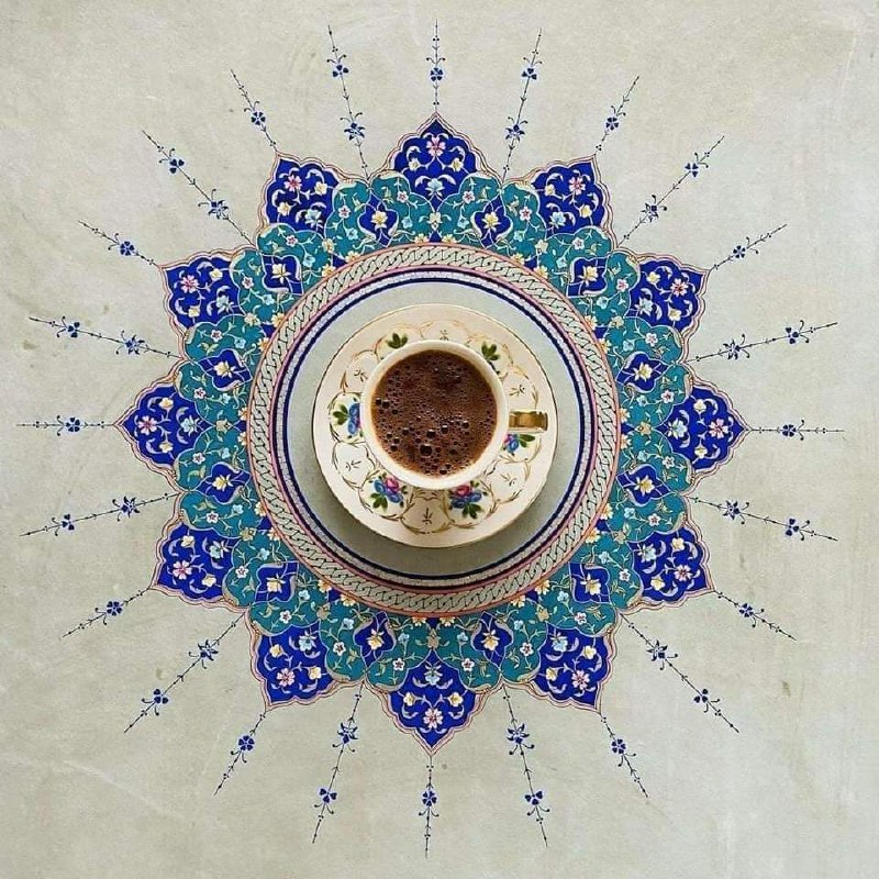 **"البُنُّ في عَينيكِ يَغلِبُ قهوتي