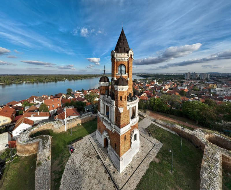 Дорогие горожане и горожанки! В наших …