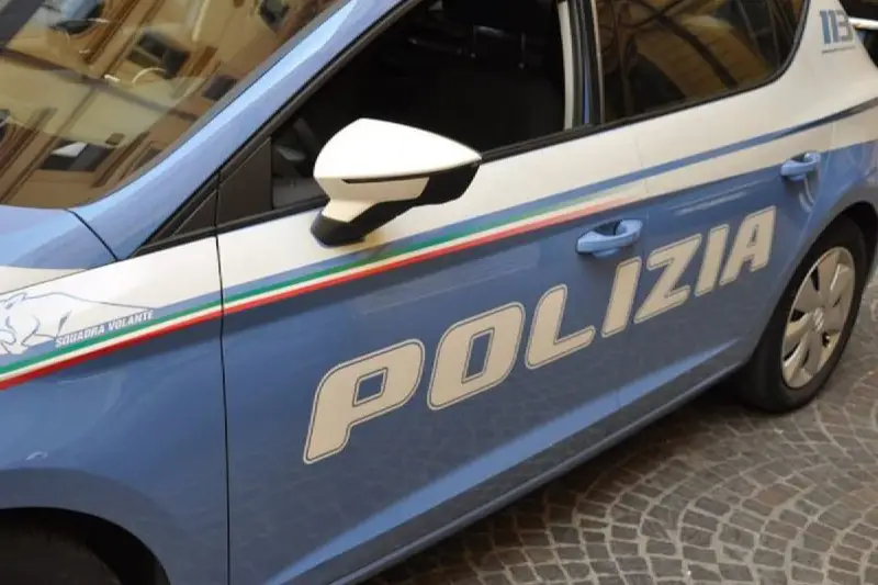 Agguato mafioso a Bari, ucciso a colpi di pistola Lello Capriati: era il nipote dello storico boss Tonino