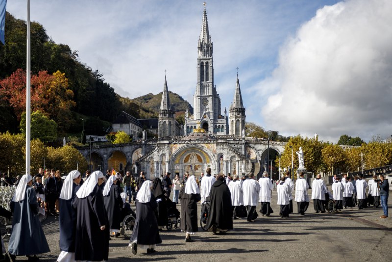 Lourdes 2024, la journée du dimanche …