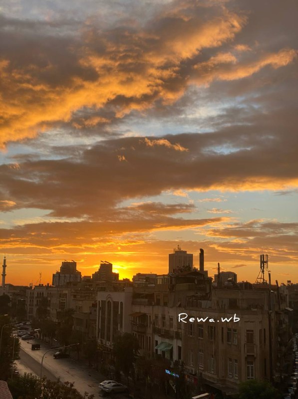 ترى القرآن في كل ترتيل يرده …