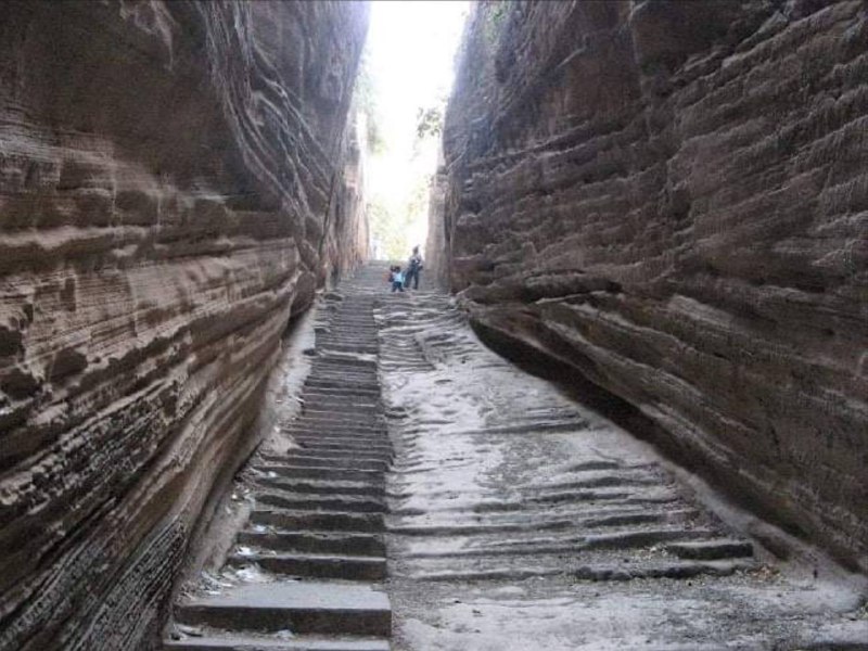 Adi Kadi ni Vav, Junagadh, India