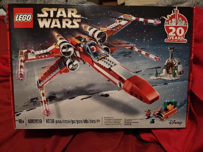 LEGO Star Wars: Christmas X-Wing (4002019)