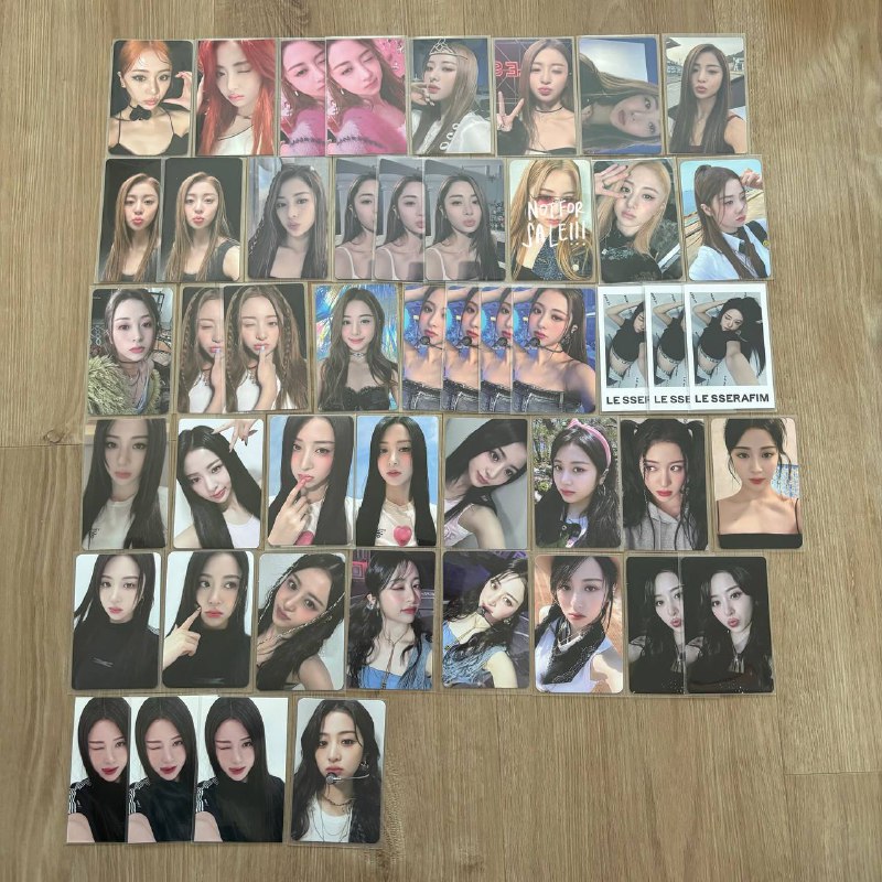 **[WTS]**LE SSERAFIM Yunjin photocards