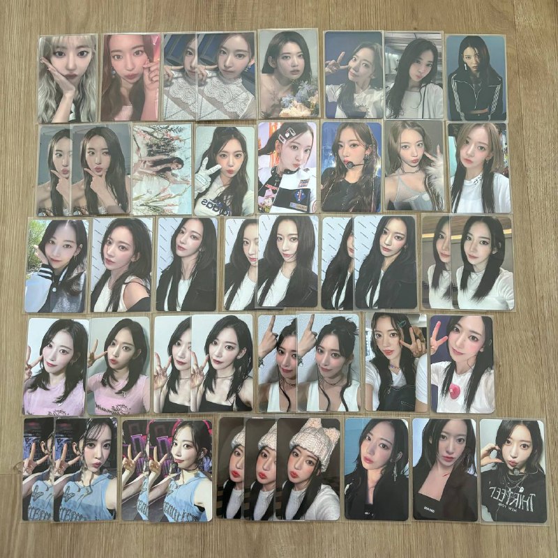 **[WTS]**LE SSERAFIM Sakura photocards