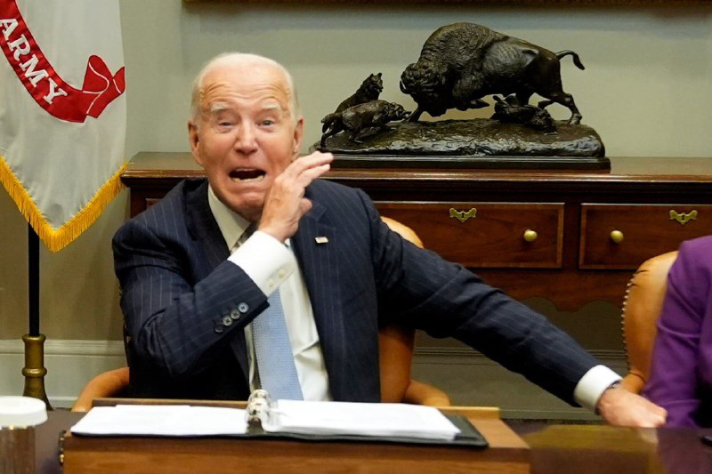 ***⚔️*** Biden diskutoval o možném útoku …