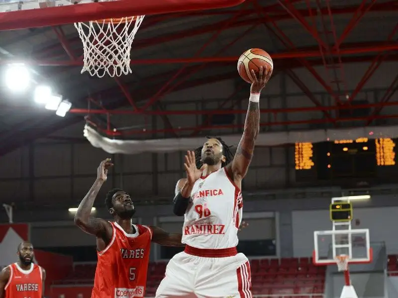 ***🗞*** [Damian Hollis regresa a Piratas](https://www.liderendeportes.com/?p=2236285)