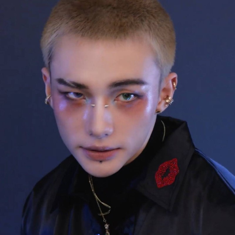 🦵 Алиса Согибаева 🦵