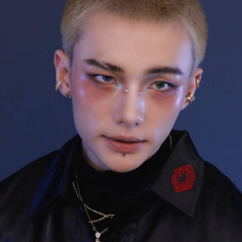 🦵 Алиса Согибаева 🦵
