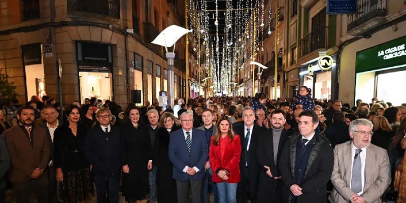 *Linares da la bienvenida a la …