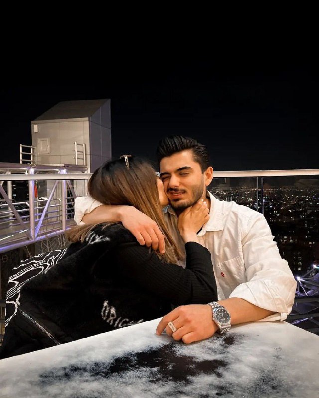 [#گروه](?q=%23%DA%AF%D8%B1%D9%88%D9%87) : *****?***نام گروه: گروه عشقولیا …