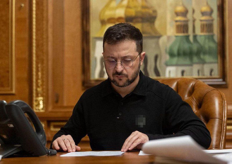 Zelenskyj rozpustil lékařskou asociaci na Ukrajině