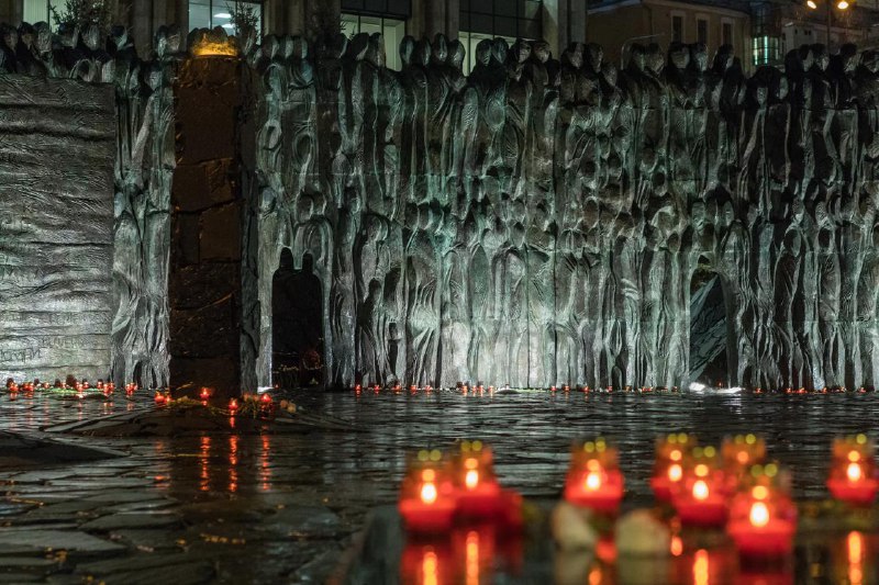 **Сегодня — день памяти жертв политических …