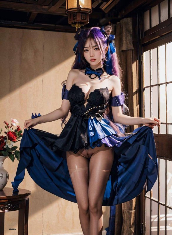 小说剧情：我一翻身把妈妈丰腴的身体压在身下，一下子吻住妈妈的樱唇，妈妈“嘤咛”一声，婉转相就，与我热烈地吻在了一起。
