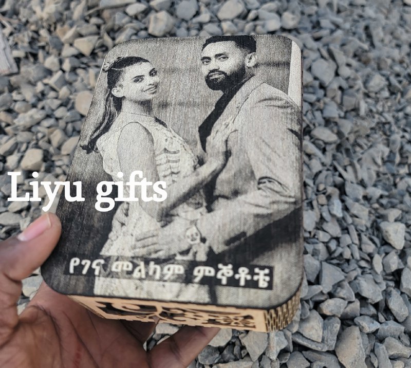 ልዩ gifts & crafts