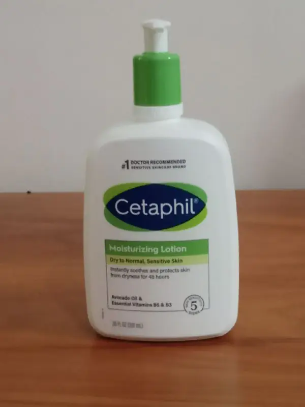 Cetaphil dry to normal, sensitive skin