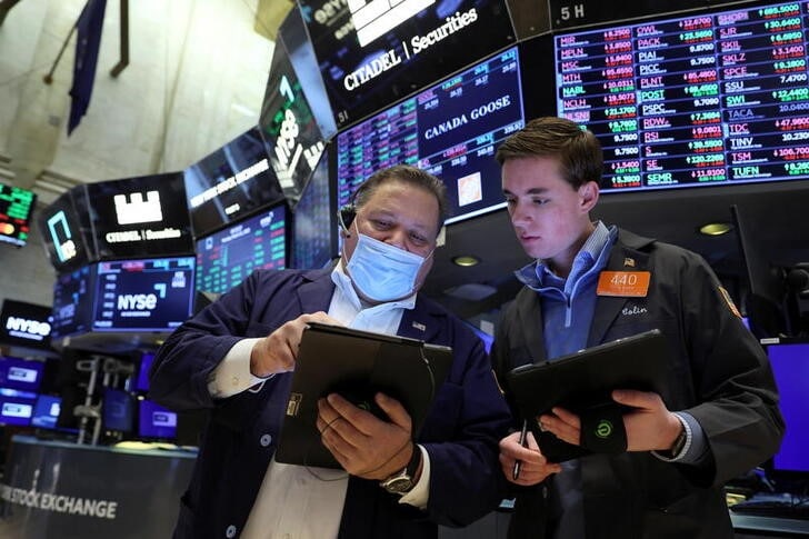 **Wall Street sube con fuerza, lideran …