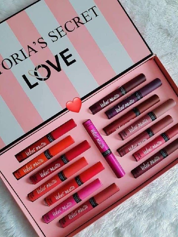 ***🧸******🎀***Victoria secrete lipgloss set***🛍️******👛***