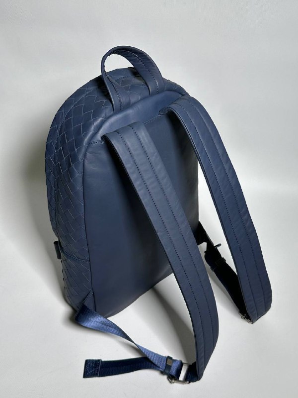 LUXURY DISCOUNTER Bags and Belts