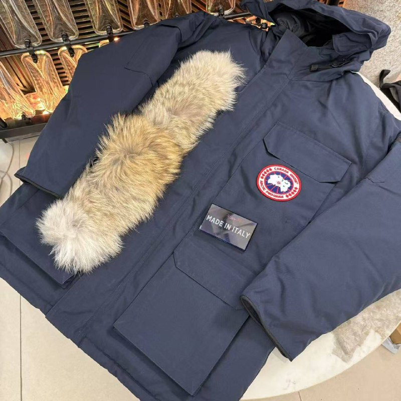 **Canada Goose** [#одежда](?q=%23%D0%BE%D0%B4%D0%B5%D0%B6%D0%B4%D0%B0) [#мужская](?q=%23%D0%BC%D1%83%D0%B6%D1%81%D0%BA%D0%B0%D1%8F)