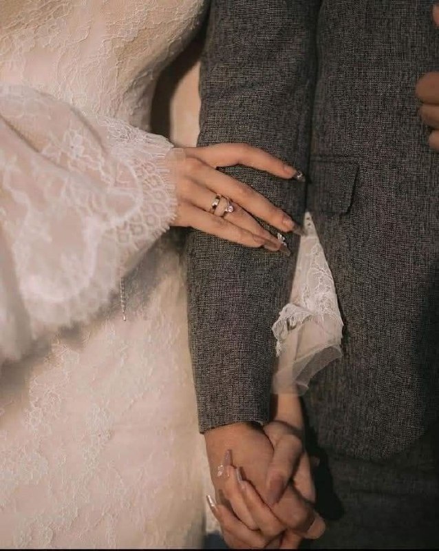و يأتي العـــوض عـلى هيئـــة شخص …