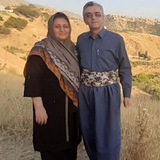 **چارینە/ رباعی/ پێکەنۆک!***😢***