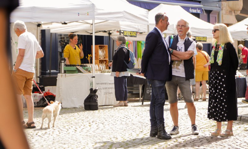 [­](https://www.marianne.net/politique/dans-les-cotes-darmor-le-macronisme-resiste-un-peu-face-a-la-lame-de-fond-rn)Bothorel, Berville et Cosson, trois candidats sortants de l'ancienne majorité présidentielle se sont maintenus en tête au premier tour des …