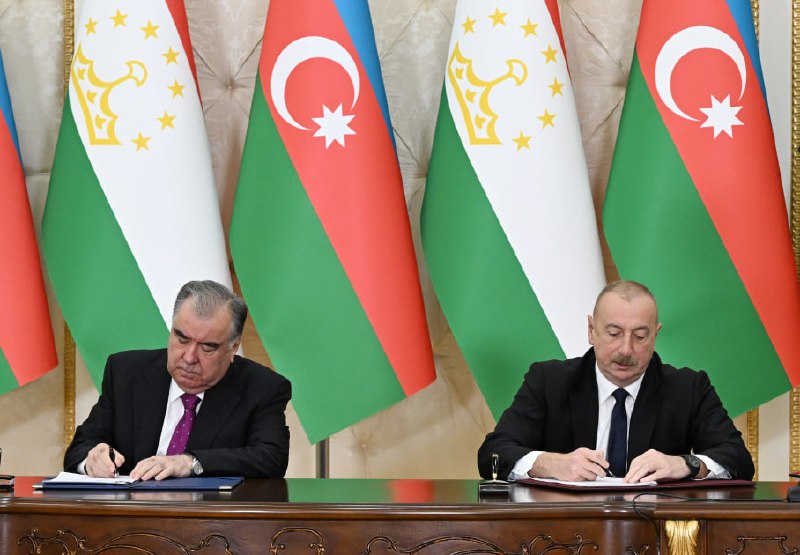 **Azərbaycan-Tacikistan sənədləri imzalanıb**